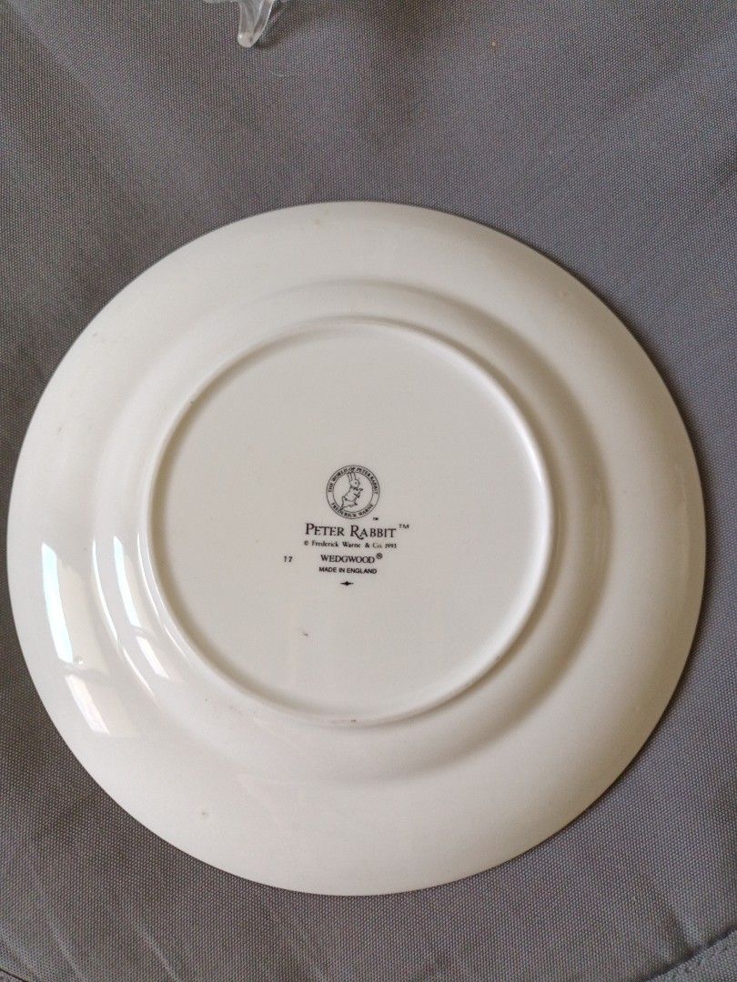 Wedgewood Peter Rabbit cake plate (Category: Dinnerware & Cutlery) located in Mandaluyong City. Submitted by diynanay (Listing ID 1292823159, Image 3). Description: Wedgewood Peter Rabbit cake plate. collectible.