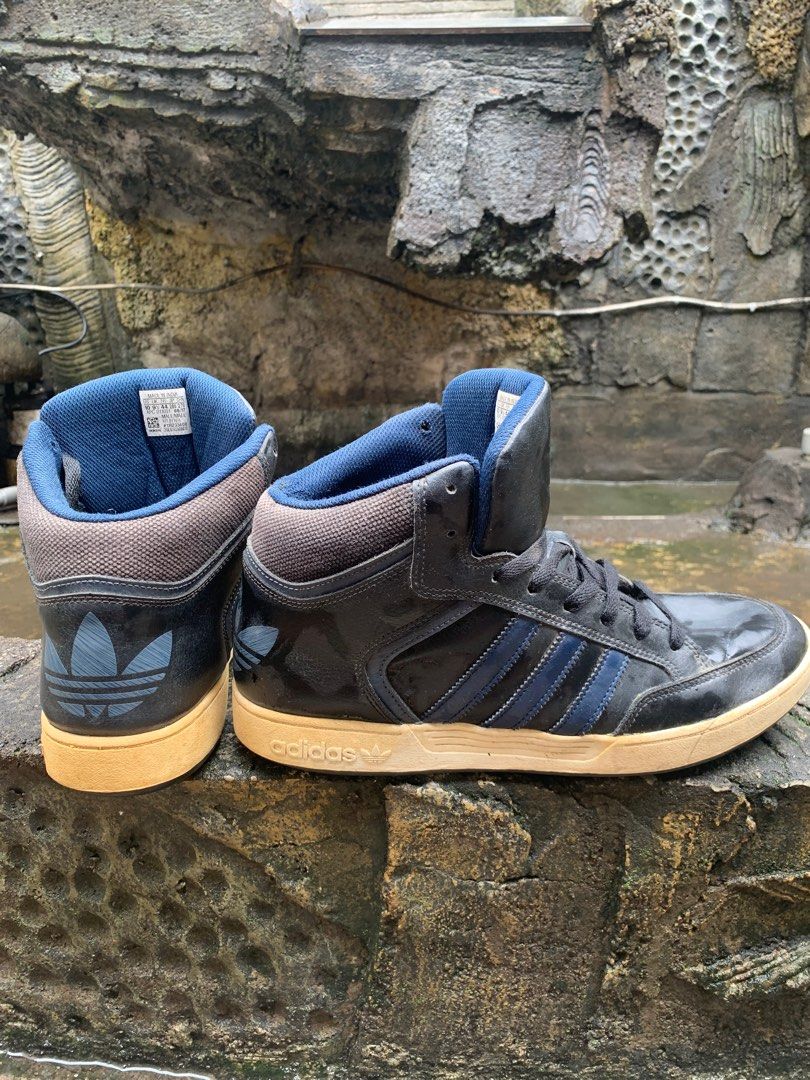 Adidas Hi top leather sz 44 made in india