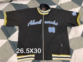 (Category: ) located in . Submitted by alingstore (Listing ID 1293081412, Image 1). Description: .
