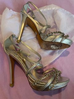 Jewel by badgley mischka kindle top evening wedges