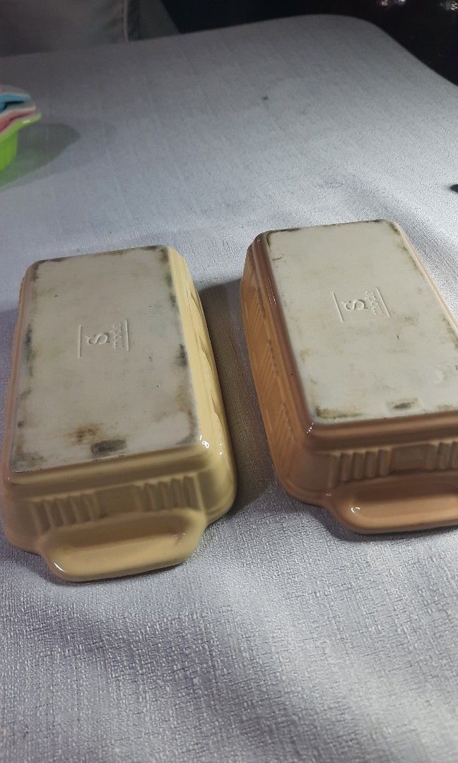 Baking dish ceramic 8x4" 2 pcs available (Category: Bakeware) located in Manila. Submitted by luckycharm_215 (Listing ID 1293094260, Image 3). Description: price per piece.