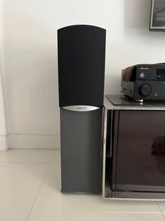 Bose 501 speakers L & R