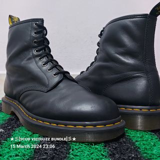Used doc 2025 martens for sale