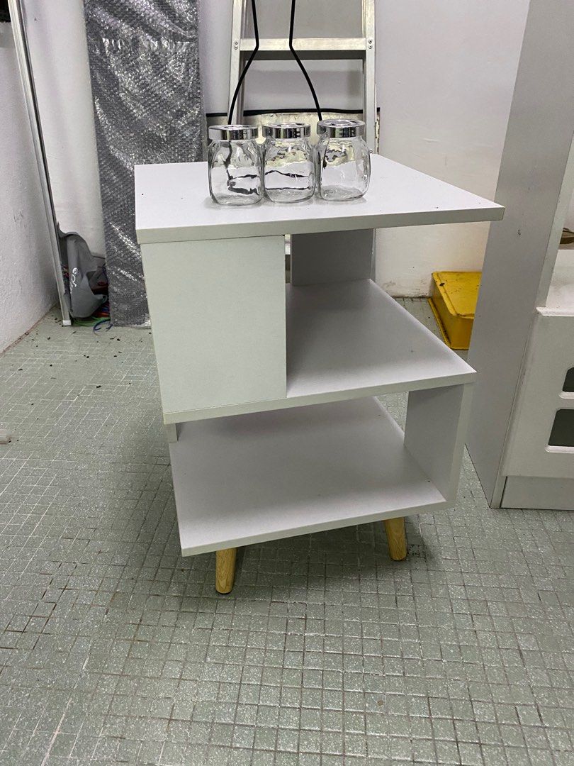 ecstatic side table (Category: Other Home Furniture) located in Kuala Lumpur. Submitted by _mohdsyazwan (Listing ID 1293152324, Image 2). Description: - Side coffee table for living room .