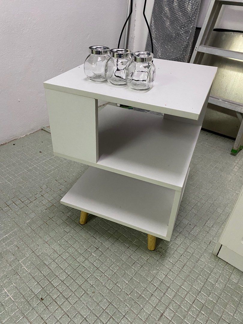 ecstatic side table (Category: Other Home Furniture) located in Kuala Lumpur. Submitted by _mohdsyazwan (Listing ID 1293152324, Image 1). Description: - Side coffee table for living room .