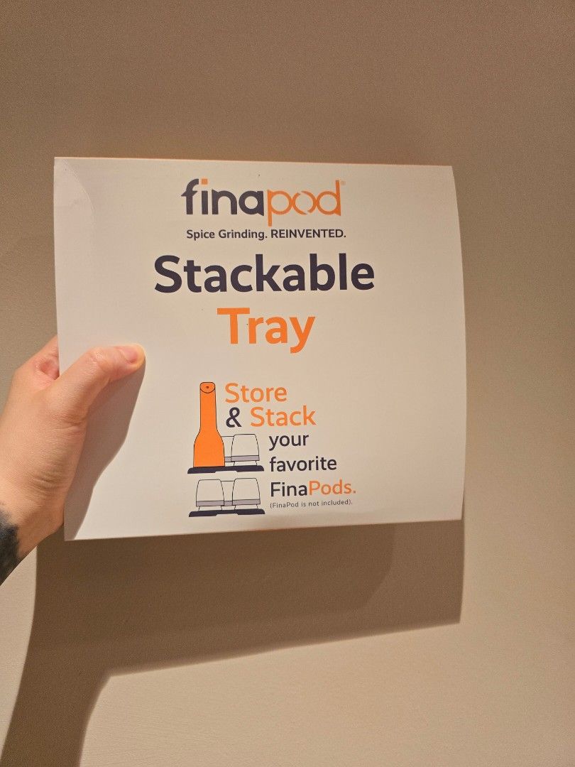 Finapod Stackable Tray (Category: Cookware & Accessories) located in Singapore. Submitted by woosq (Listing ID 1293094220, Image 1). Description: brand new finapod stackable tray. in box.