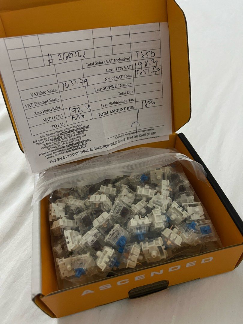 GLORIOUS - Blue gateron switches (Category: Computer Keyboard) located in Marikina City. Submitted by laraxxvi (Listing ID 1293102561, Image 3). Description: Glorious Gateron Switch - Blue Bought from Datablitz, with receipt. Only used a few pieces to replace my brown keyboard switches. With box, tools and other paraphernalia inside. Original price: ₱1,850 and selling for ₱1,000 Sf c/o buyer If meetup, Marikina area :) .
