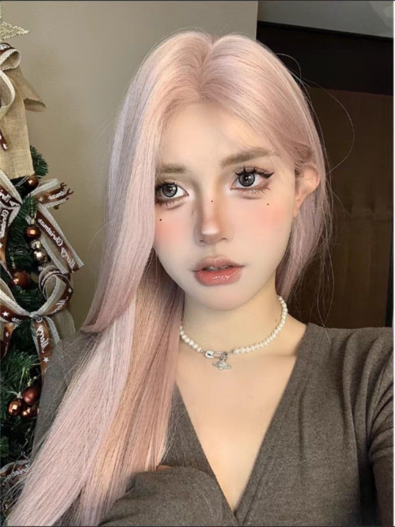 Grey pink wig top