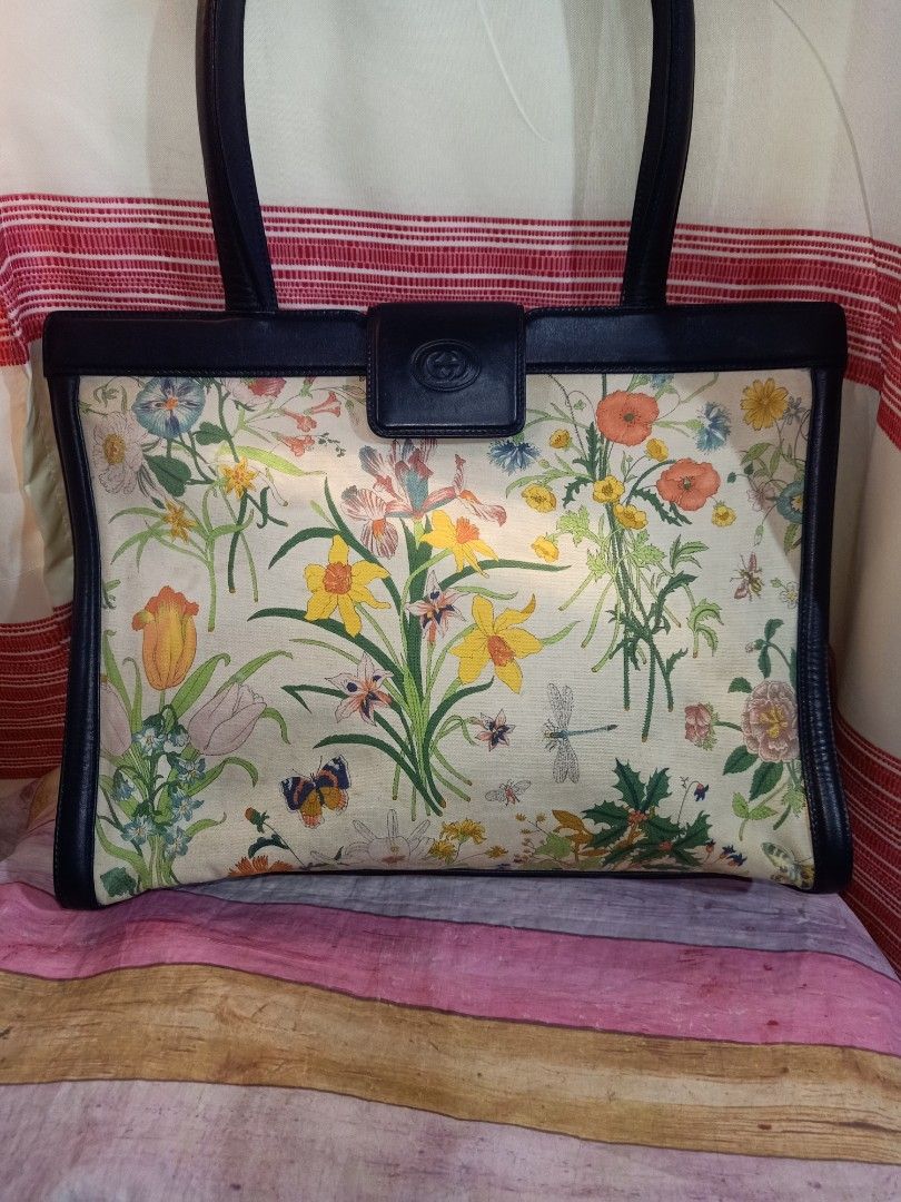 Gucci floral tote top