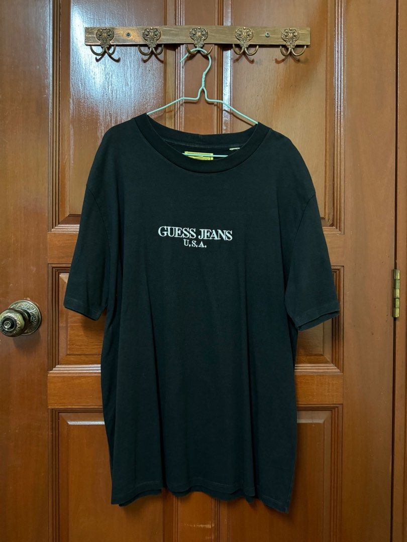 Guess x Chinatown Market T shirt
