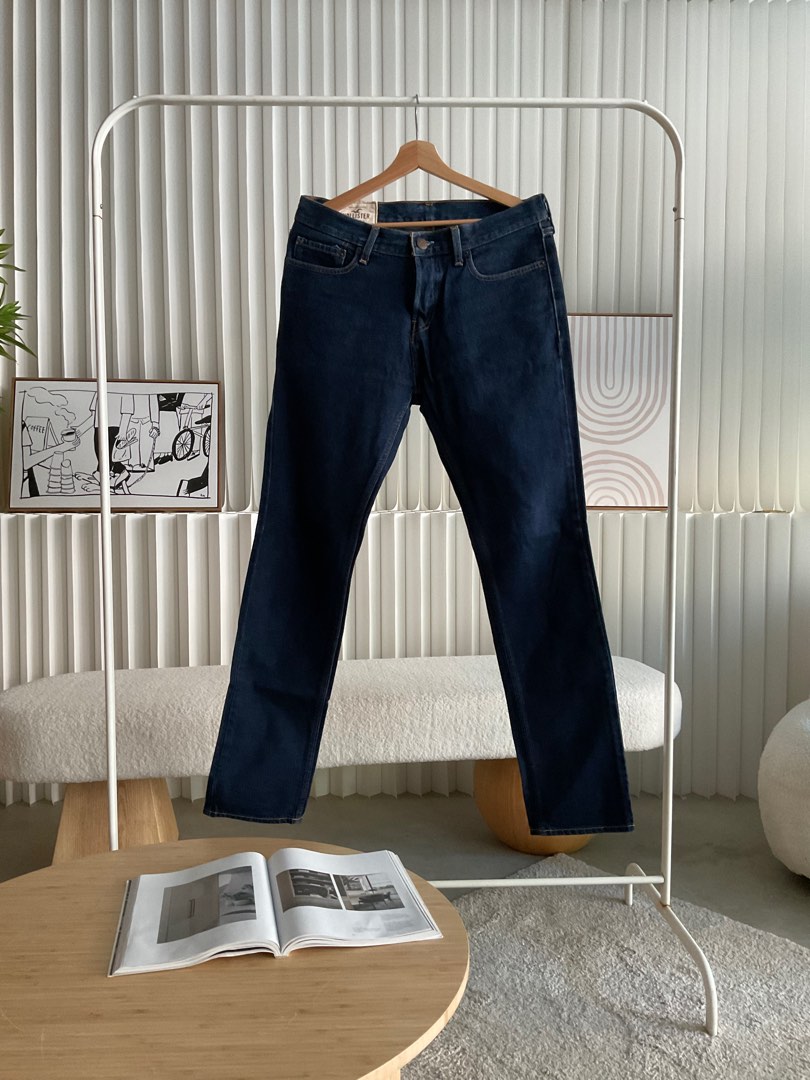 Hollister authentic denim online