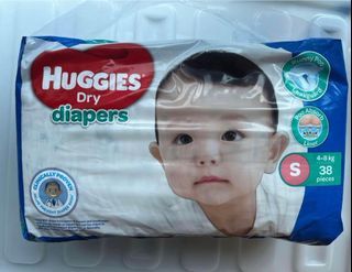 Huggies dry diapers small
