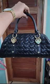 (Category: ) located in . Submitted by repontemar42947 (Listing ID 1293074185, Image 1). Description: .