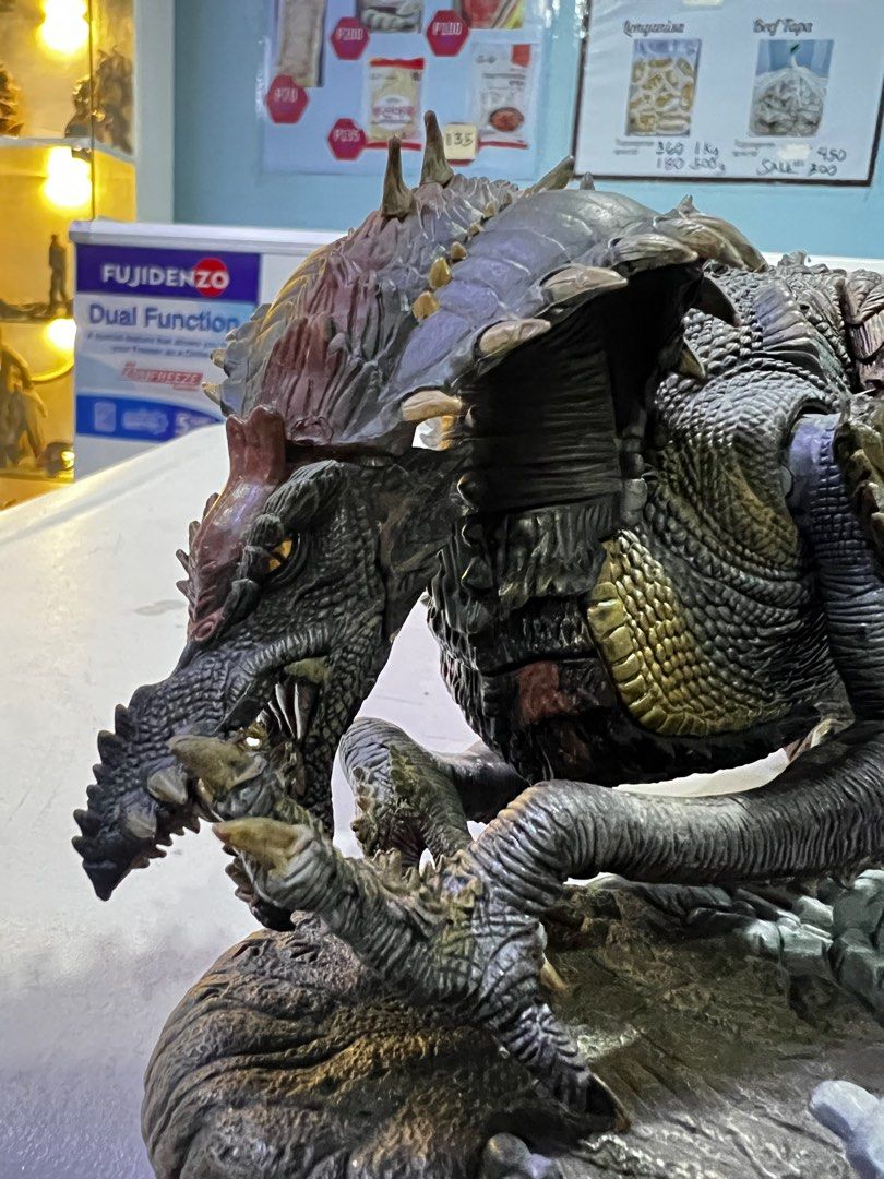 McFarlane Dragons (Category: Figurines & Statues) located in Manila. Submitted by kingofthegil (Listing ID 1293099425, Image 2). Description: McFarlane dragon loose, wysiwyg. For pick up at Sampaloc, Manila. Grab, lalamove buyers fee. Bank transfer of gcash, mode of payment..
