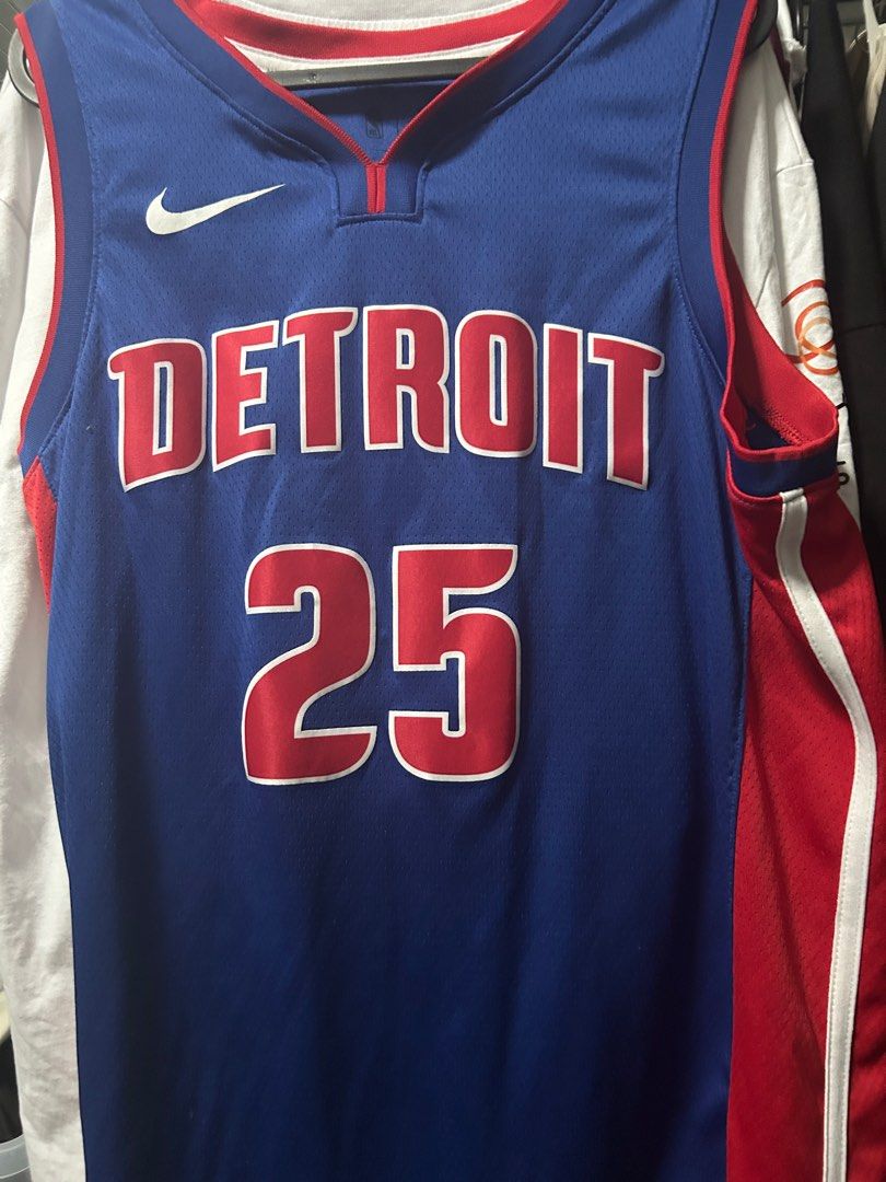 Derrick rose jersey detroit sale