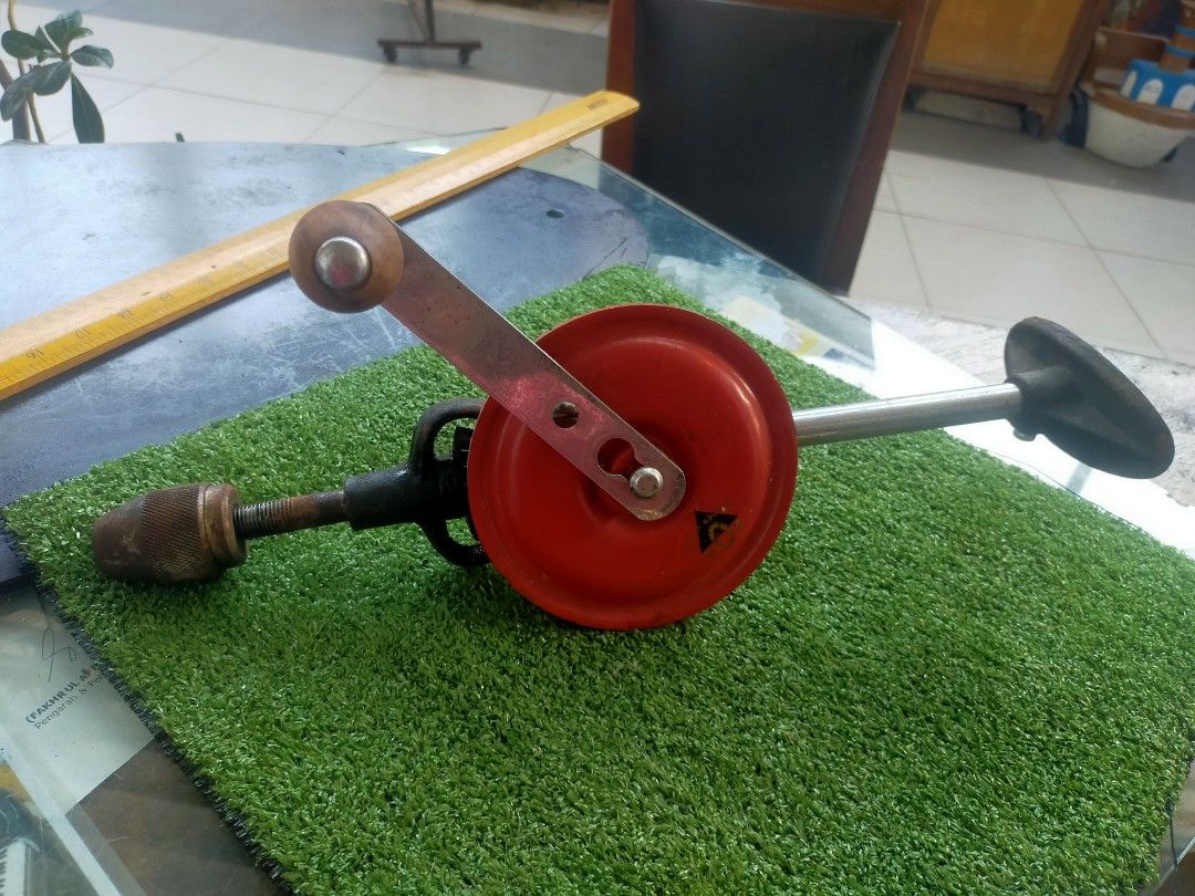 Penebuk lubang kayu dulu2, Hobbies & Toys, Collectibles & Memorabilia ...