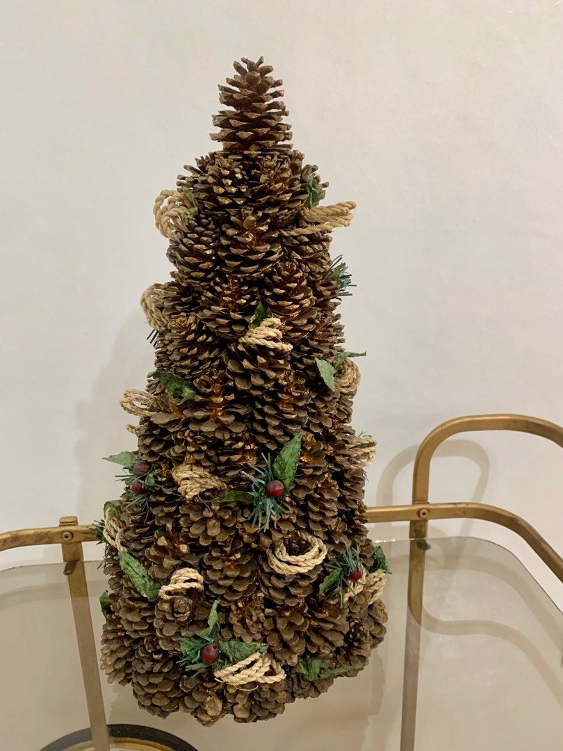 Pinecone Chritmas Tree Decor (Category: Other Home Decor) located in Bacoor. Submitted by solitaire0509 (Listing ID 1293013020, Image 1). Description: .