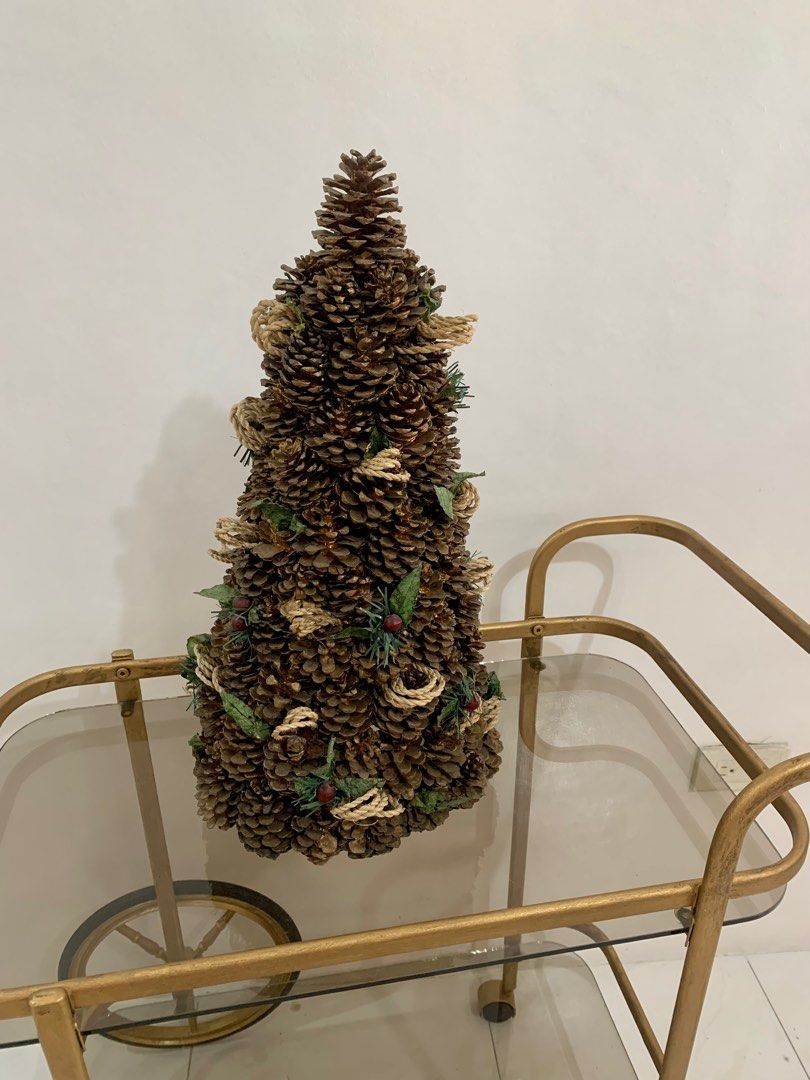 Pinecone Chritmas Tree Decor (Category: Other Home Decor) located in Bacoor. Submitted by solitaire0509 (Listing ID 1293013020, Image 2). Description: .