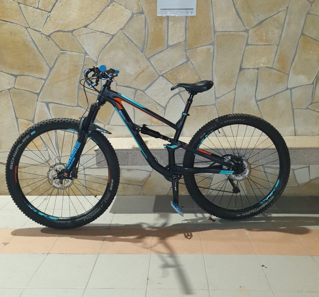 Polygon Siskiu T8 29er w Upgraded components