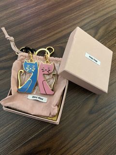 （分類：）位於 。 由 elsachau 提交（商品編號 1292987086，圖片 1）。簡介： 。