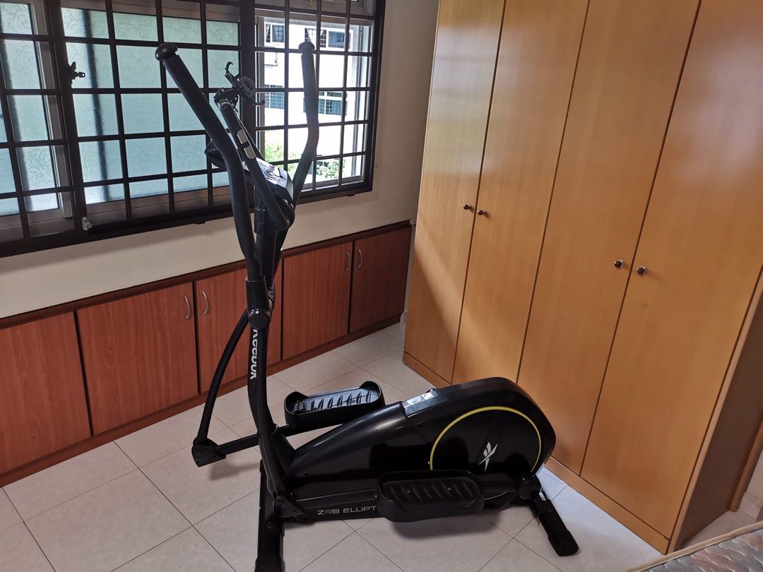 Reebok zr8 electronic cross trainer discount