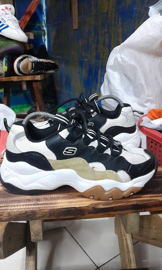 Sketcher delite discount