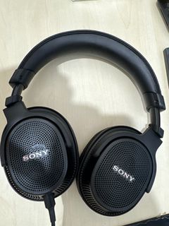 （分類：）位於 。 由 markppkky 提交（商品編號 1293082927，圖片 1）。簡介： 。