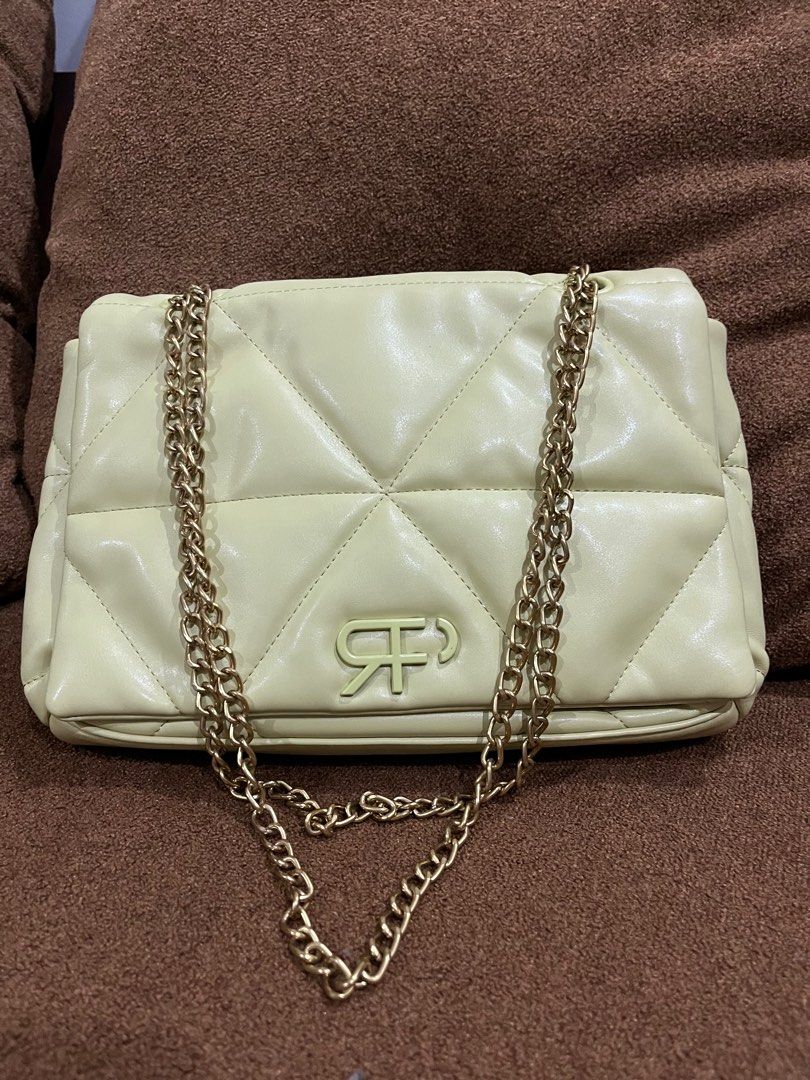 Tas parfois