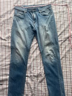 Uniqlo Regular Maong Jeans