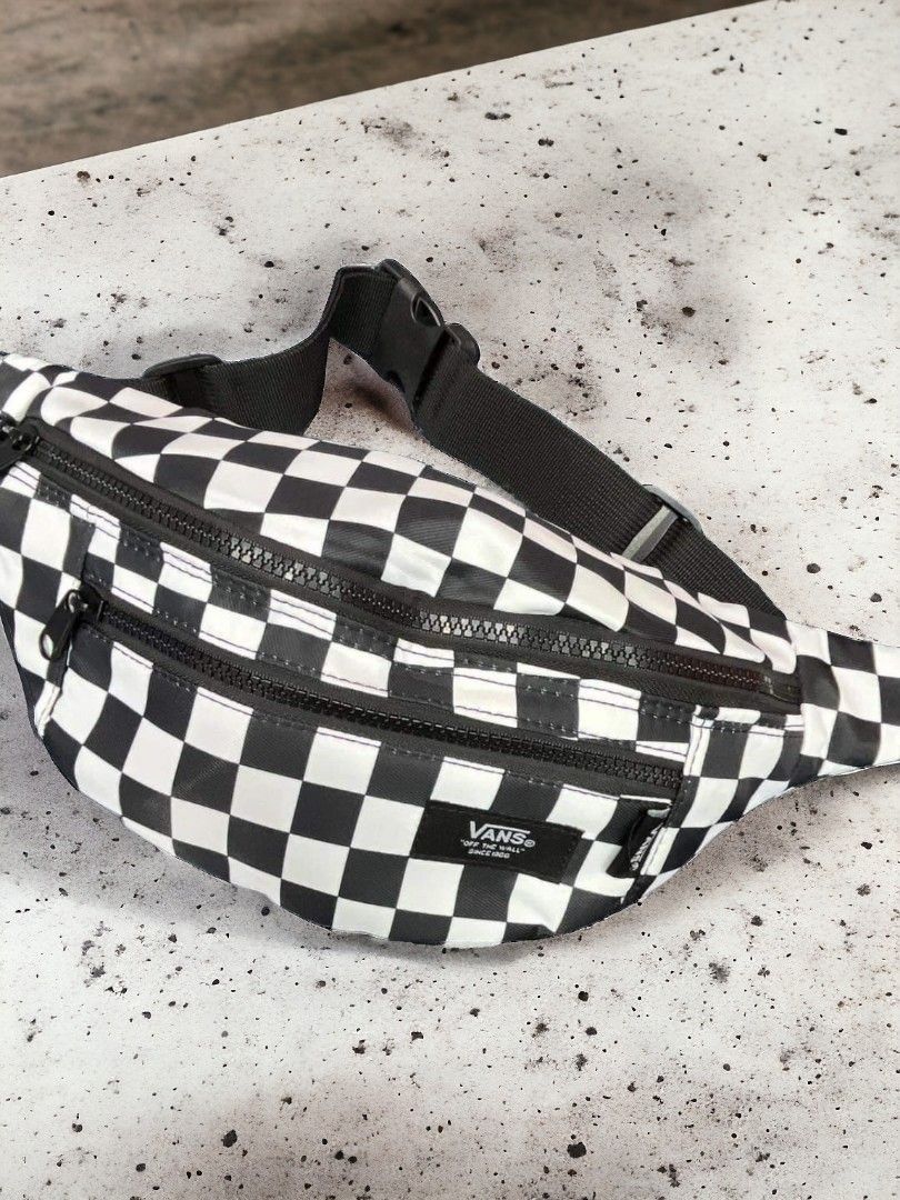 Vans Fanny Pack / Belt Bag (Category: Belt bags, Clutches and Pouches) located in Manila. Submitted by mlcrln (Listing ID 1292989203, Image 3). Description: ‼️ FOR SALE ‼️ VANS FANNY PACK / BELT BAG BRAND NEW AND WITH COMPLETE TAG 💯 Available Colorway: • Checkerboard • Black Location: Tondo, Manila / South Caloocan Mode of Payment: Gcash or Online Banking for Online Transaction We also accept Meet-Up within this area: SM Manila, LRT 5th Avenue, 