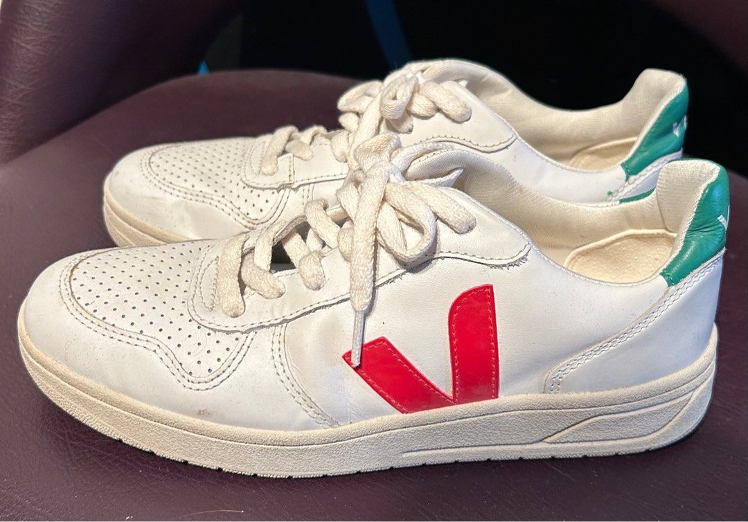 Veja Sneakers Red and Green