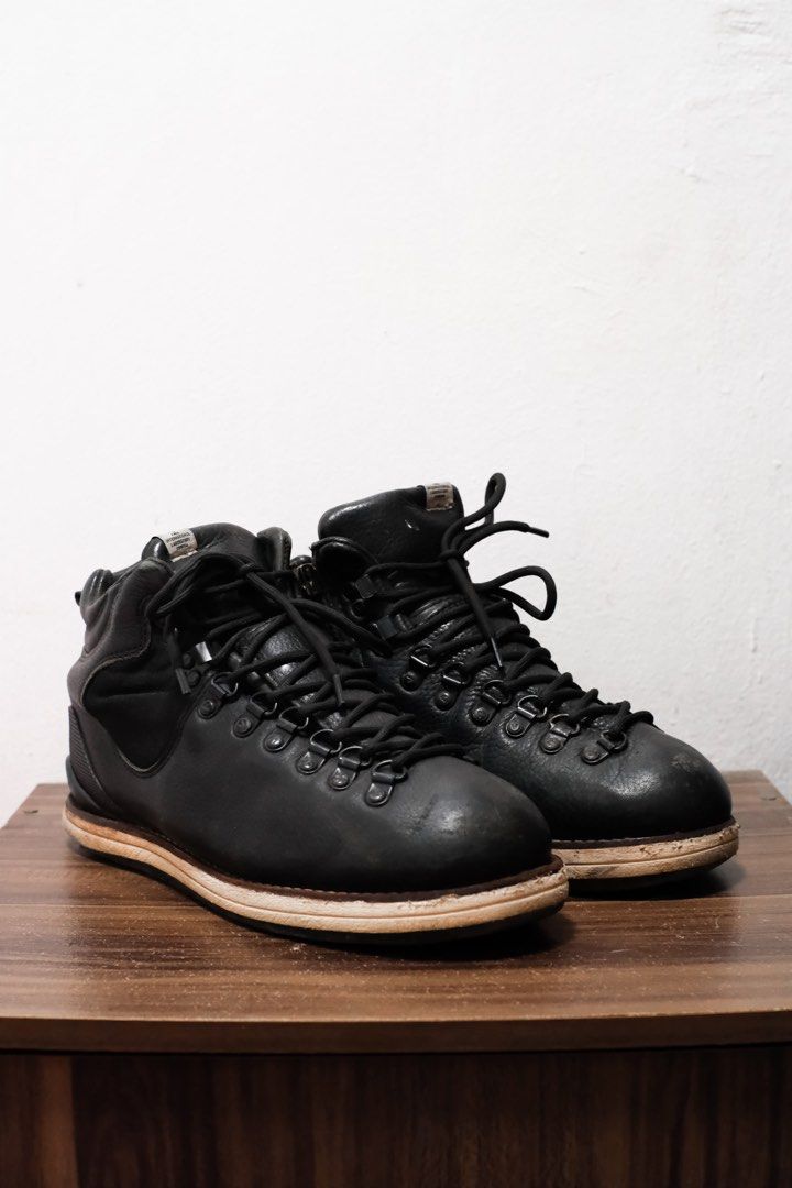 Visvim Serra Boots (Category: Boots) located in Caloocan City. Submitted by rodvalles (Listing ID 1293059674, Image 1). Description: Created using premium cowhide leather upper, the walking boot is fitted with a natural cork footbed for comfort and stability. Completing the wealth of materials are the EVA Phylon midsole and cowhide lining which is said to increase the boot’s breathability. Visvim may have reduced the thickness of the midsole on t