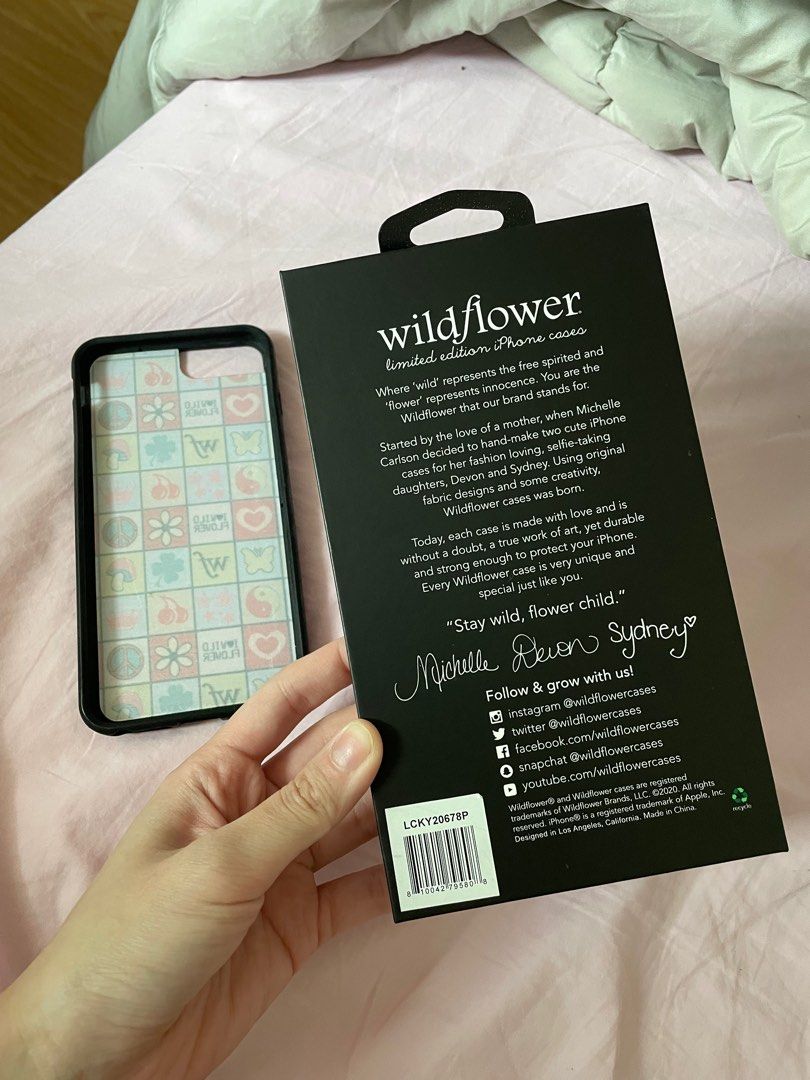 Wildflower Phone Case Iphone 6/7/8 Plus (Category: Cases & Sleeves) located in Pasig City. Submitted by stassthebest (Listing ID 1293062142, Image 3). Description: bought from the official wildflower phone case website rfs: phone upgrade .