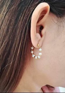 18k Station Baroque Pearl Earrings
💯% Natural Freshwater Pearls
MEDIUM LOOP - ₱3,950
BIG LOOP - ₱4,950