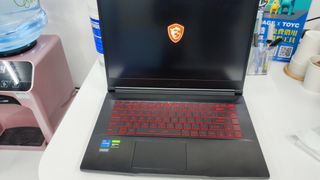 （分類：）位於 。 由 nicolas19901010 提交（商品編號 1293243859，圖片 1）。簡介： 。