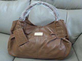（分類：）位於 。 由 520520yeah 提交（商品編號 1293253985，圖片 1）。簡介： 。