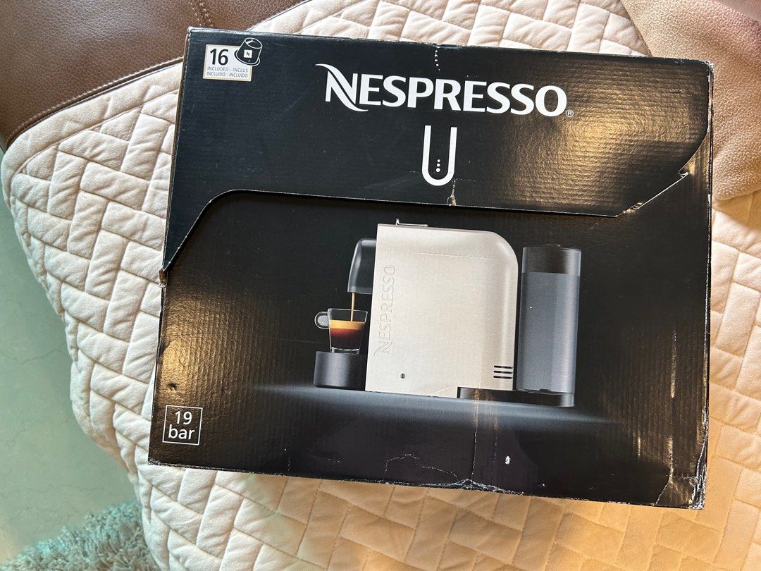 全新nespresso U c50, 電視及其他電器, 廚房用品, 咖啡機及咖啡壺在