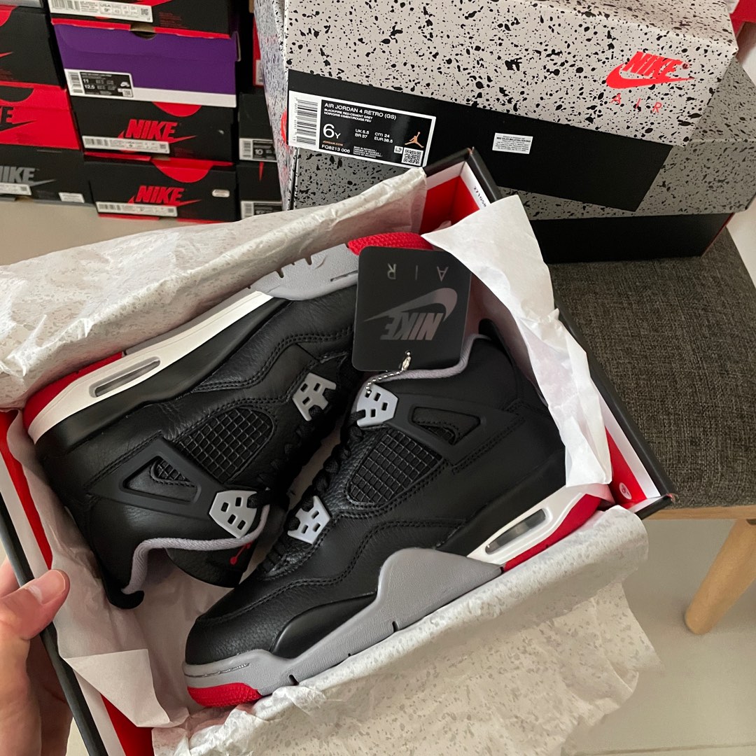 bred aj4