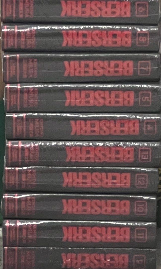 all 1-14 berserk manga deluxe version full set volumes, Hobbies