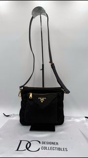 (Category: ) located in . Submitted by designercollectibles.com.au (Listing ID 1293194206, Image 1). Description: .
