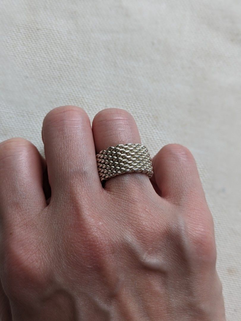 Tiffany and company mesh ring top