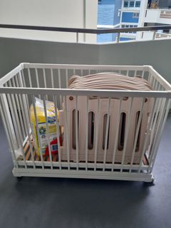 (Category: ) located in . Submitted by cattal (Listing ID 1293217978, Image 1). Description: .