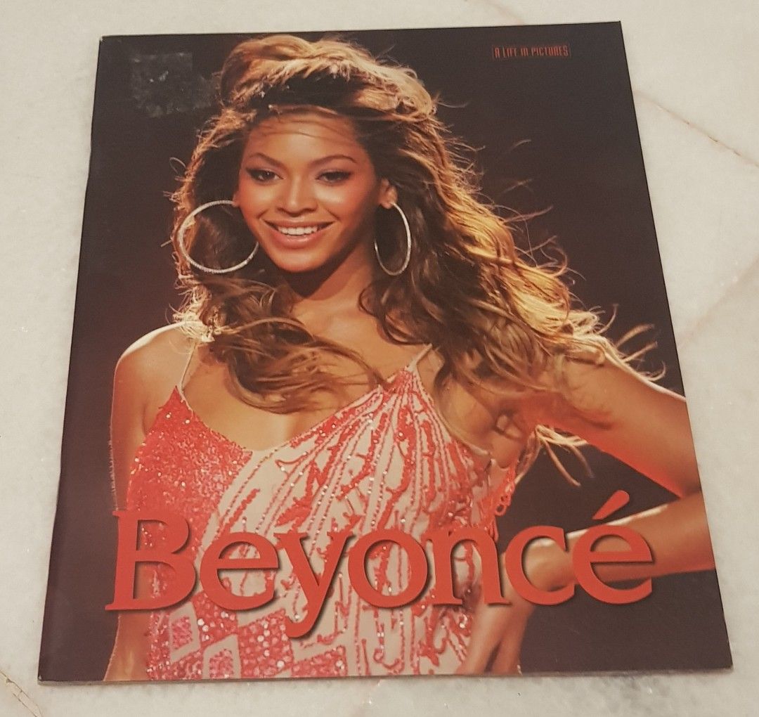 BEYONCE - A Life In Pictures, Hobbies & Toys, Books & Magazines ...