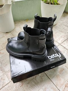 Black Boots Winter