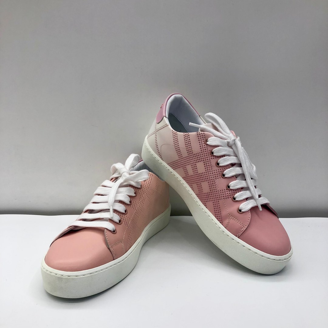 DISCOUNTED BURBERRY 8005269 WESTFORD PERFORATED CHECK LOW SNEAKERS 247010949 Luxury Sneakers Footwear on Carousell