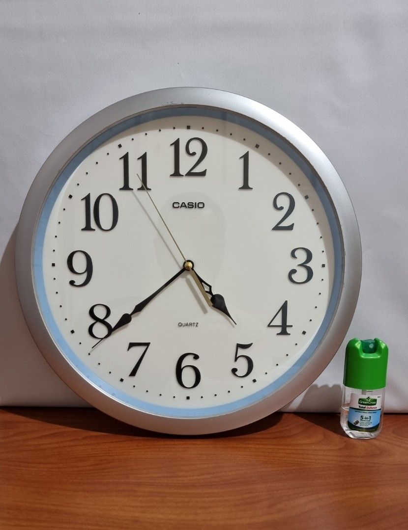Casio Wall Clock (Category: Clocks) located in Binangonan. Submitted by c_r_i_s (Listing ID 1293162031, Image 2). Description: Casio Wall Clock Keeps accurate time Total diameter: 33.5 cm With minor signs of scuffs and scratches In very good condition.
