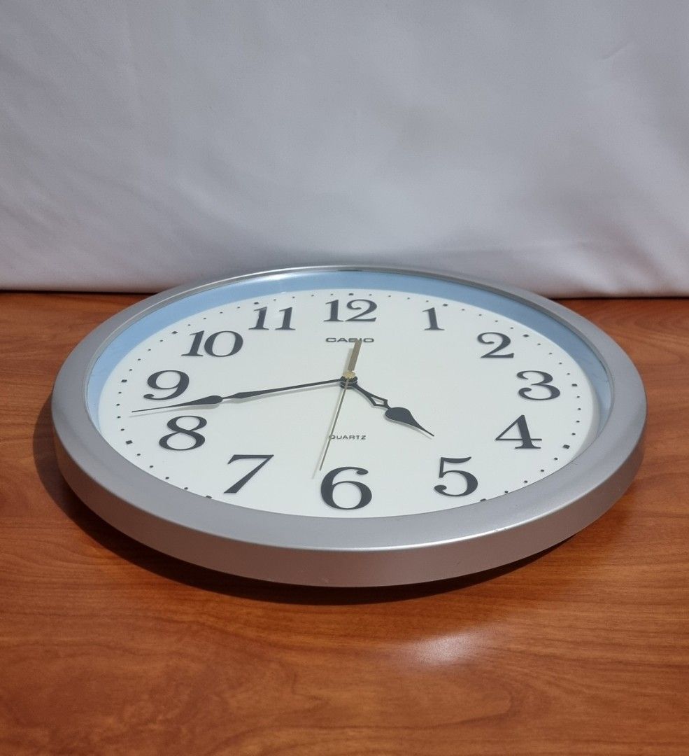 Casio Wall Clock (Category: Clocks) located in Binangonan. Submitted by c_r_i_s (Listing ID 1293162031, Image 3). Description: Casio Wall Clock Keeps accurate time Total diameter: 33.5 cm With minor signs of scuffs and scratches In very good condition.