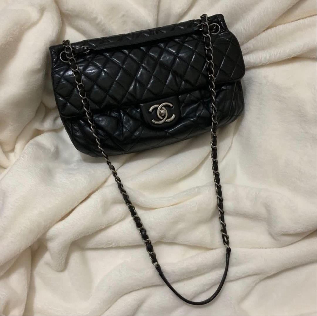 Chanel Coco Pleats Flap Bag (Category: Luxury Bags & Wallets) located in Manila. Submitted by decluttering_account (Listing ID 1293225073, Image 3). Description: Chanel Coco Pleats Flap Bag Series 14 11.5”W x 6.5”H x 2.5”D With Entrupy certificate.