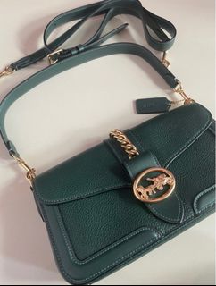 (Kategori: ) berada di . Dikirim oleh queenbeestuff (ID iklan 1293231833, Gambar 1). Deskripsi: .