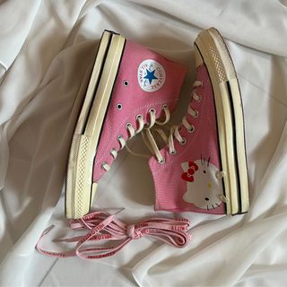 Converse hello kitty sale hotsell